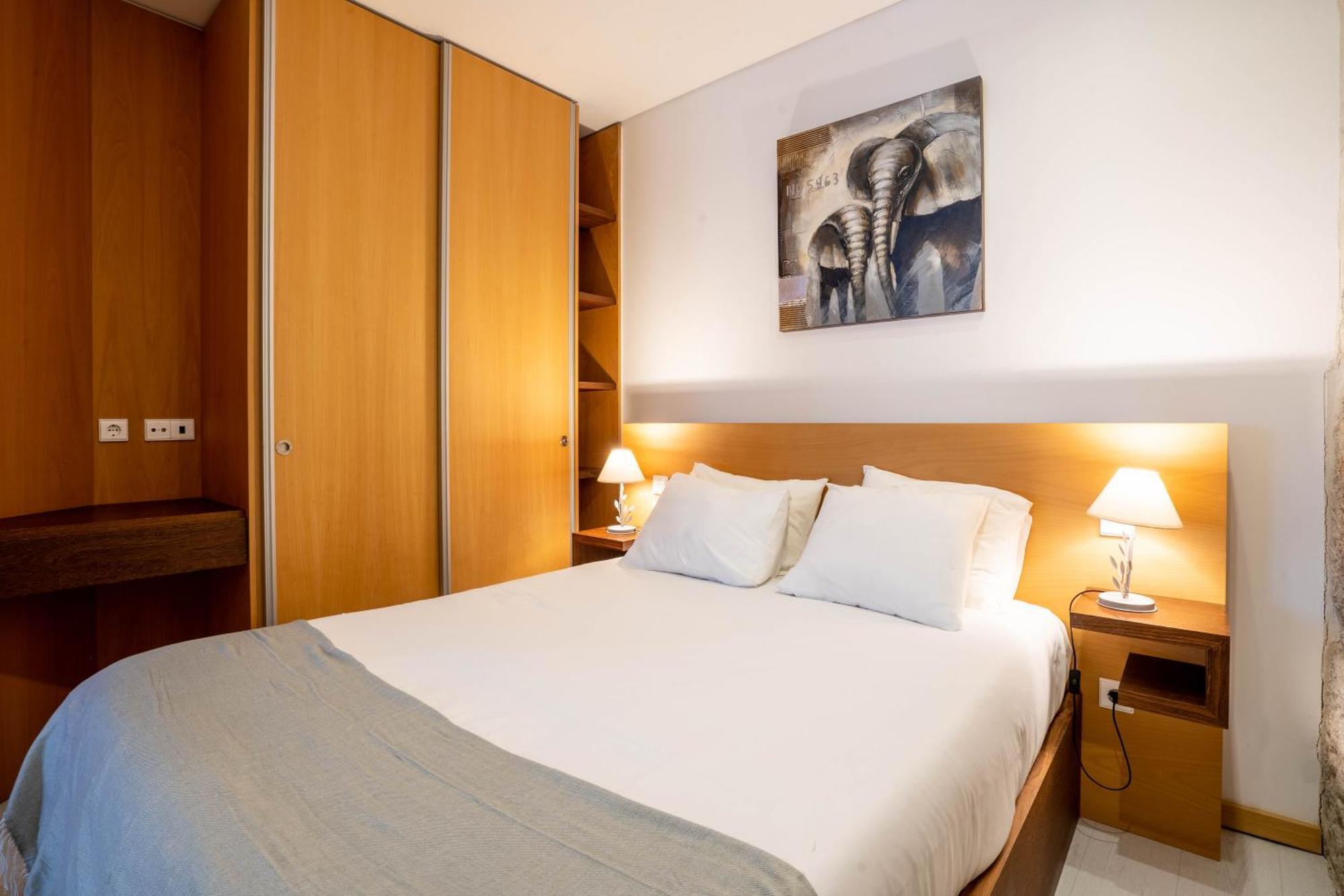 Reis De Gaia Apartment บีลาโนวาเดกายา ภายนอก รูปภาพ