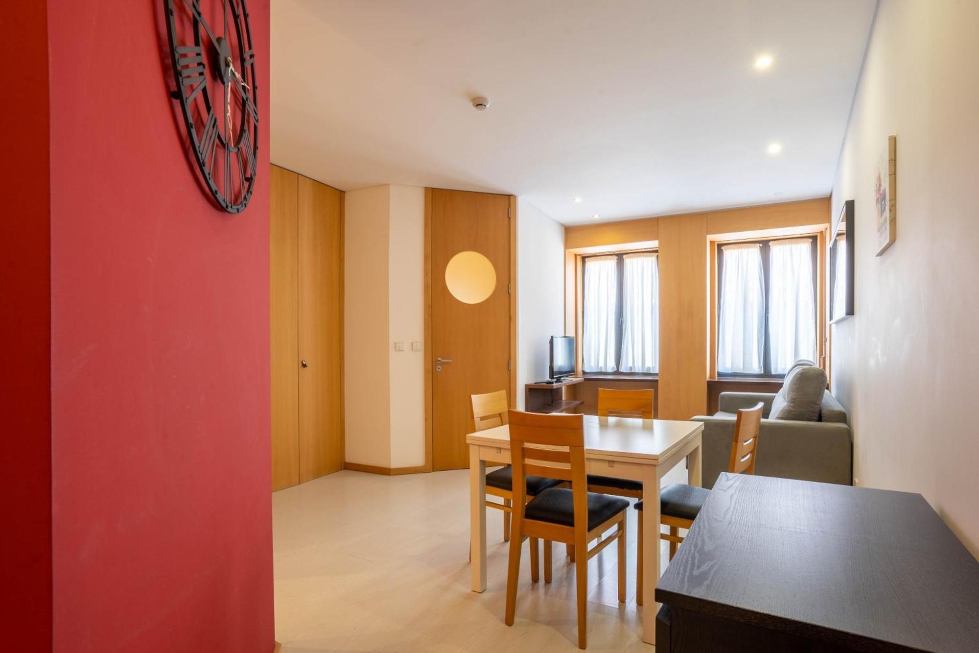 Reis De Gaia Apartment บีลาโนวาเดกายา ภายนอก รูปภาพ