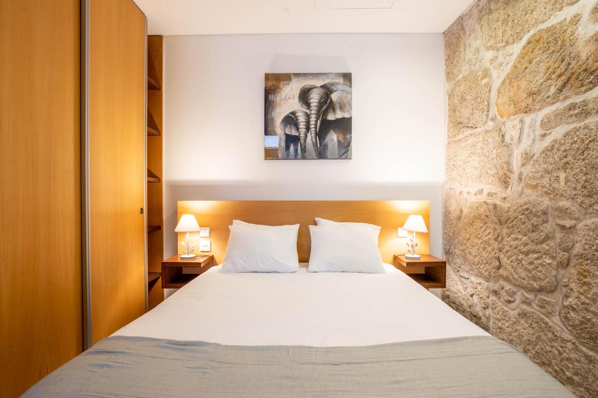 Reis De Gaia Apartment บีลาโนวาเดกายา ภายนอก รูปภาพ