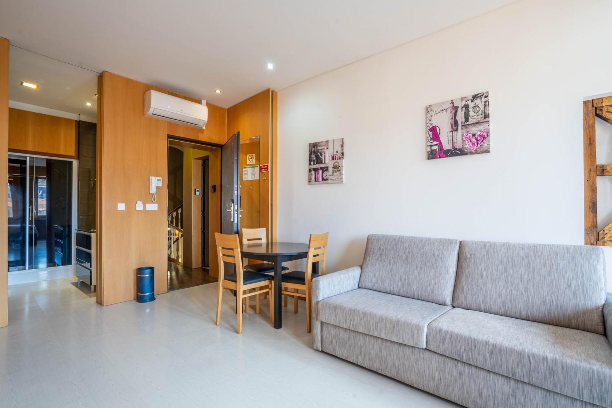 Reis De Gaia Apartment บีลาโนวาเดกายา ภายนอก รูปภาพ