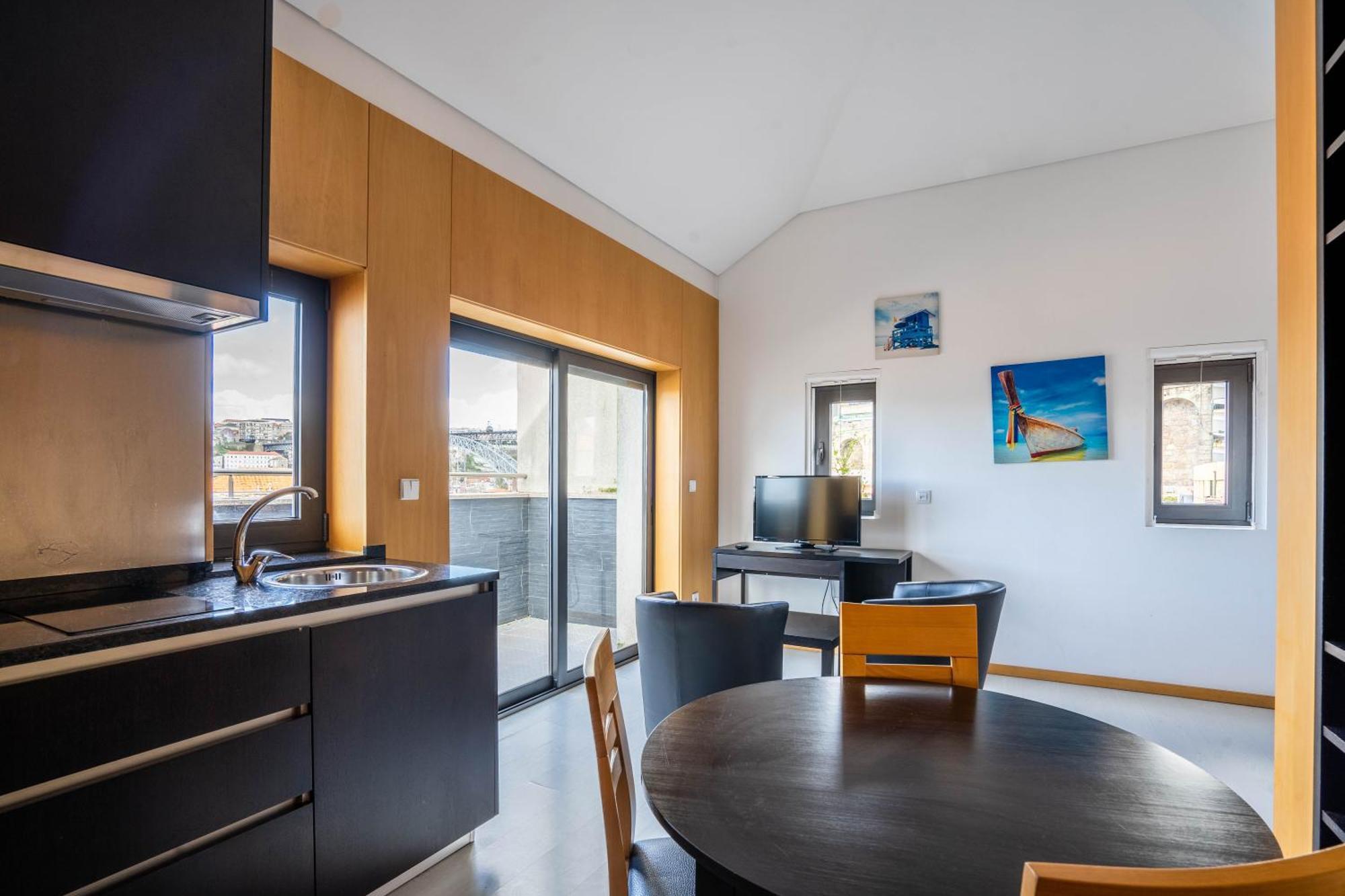 Reis De Gaia Apartment บีลาโนวาเดกายา ภายนอก รูปภาพ