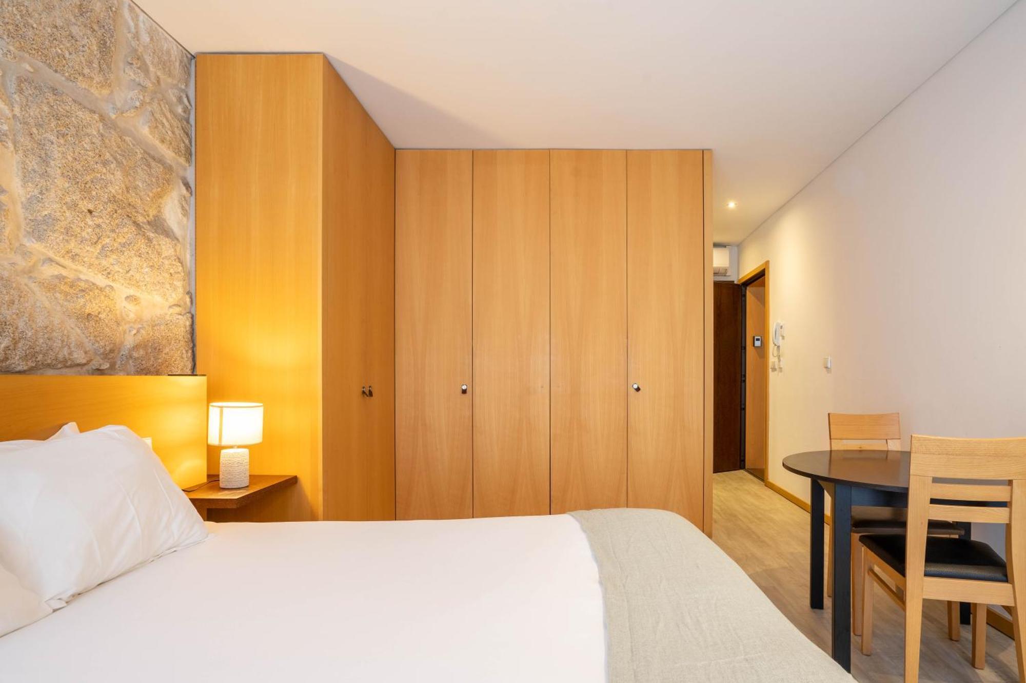 Reis De Gaia Apartment บีลาโนวาเดกายา ภายนอก รูปภาพ